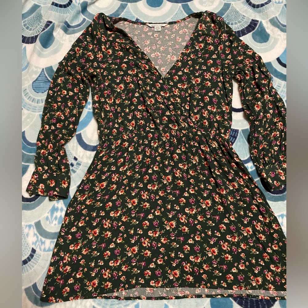 XS American Eagle green floral dress